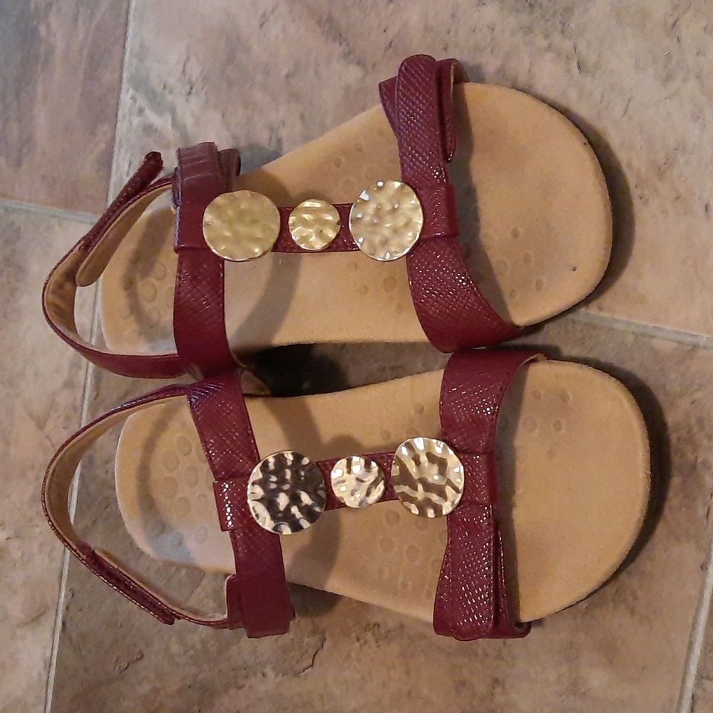 Women’s Vionic Farra Lizard Sandals size 7 color Fig